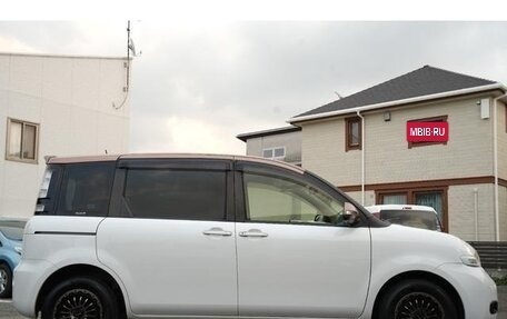 Toyota Sienta I, 2013 год, 694 911 рублей, 9 фотография