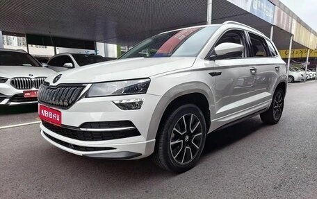 Skoda Karoq I, 2022 год, 2 095 000 рублей, 1 фотография