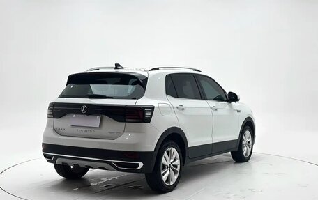 Volkswagen T-Cross I, 2022 год, 1 940 000 рублей, 4 фотография