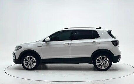 Volkswagen T-Cross I, 2022 год, 1 940 000 рублей, 7 фотография