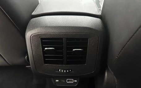 Volkswagen T-Cross I, 2022 год, 1 940 000 рублей, 16 фотография