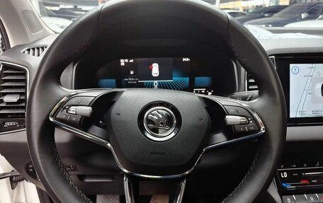Skoda Karoq I, 2022 год, 2 095 000 рублей, 9 фотография
