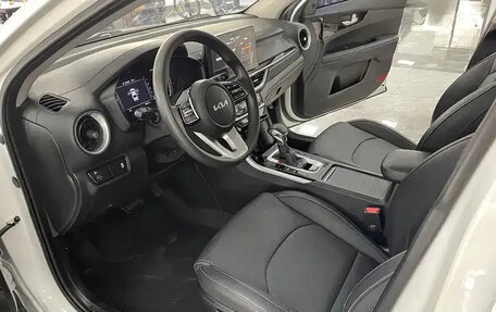 KIA K3, 2022 год, 1 375 911 рублей, 8 фотография