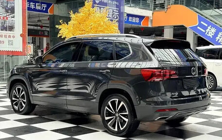 Volkswagen Tharu, 2022 год, 1 780 040 рублей, 2 фотография
