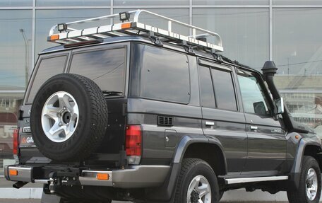 Toyota Land Cruiser 70, 2022 год, 7 390 000 рублей, 6 фотография