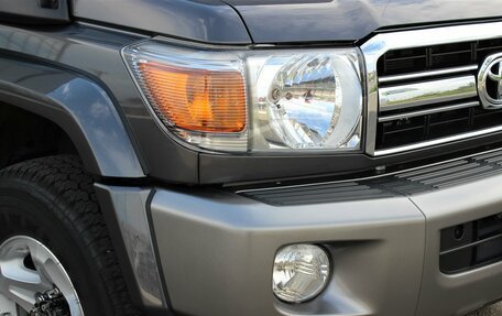 Toyota Land Cruiser 70, 2022 год, 7 390 000 рублей, 10 фотография