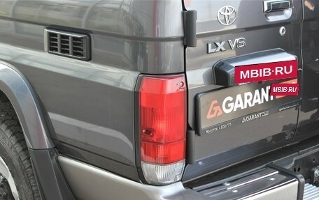 Toyota Land Cruiser 70, 2022 год, 7 390 000 рублей, 12 фотография