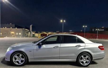 Mercedes-Benz E-Класс, 2009 год, 1 600 000 рублей, 3 фотография