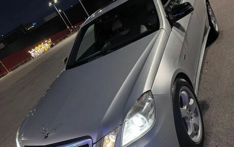 Mercedes-Benz E-Класс, 2009 год, 1 600 000 рублей, 2 фотография