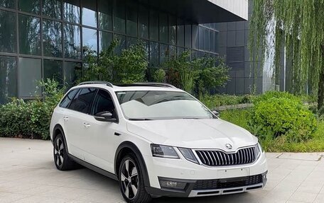 Skoda Octavia, 2019 год, 1 550 000 рублей, 9 фотография