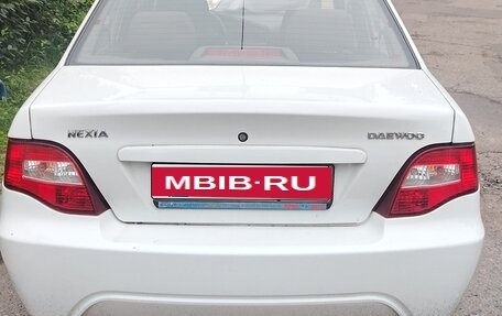 Daewoo Nexia I рестайлинг, 2013 год, 600 000 рублей, 3 фотография
