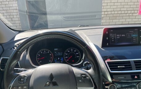 Mitsubishi Eclipse Cross, 2018 год, 1 870 000 рублей, 10 фотография