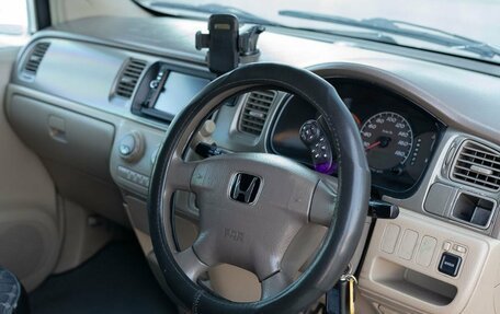 Honda Stepwgn II рестайлинг, 2001 год, 600 000 рублей, 11 фотография