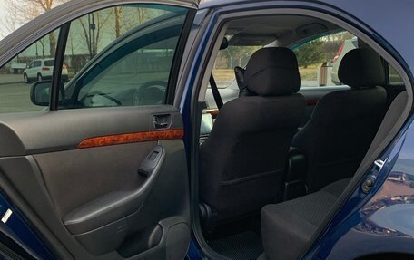 Toyota Avensis III рестайлинг, 2006 год, 899 999 рублей, 9 фотография