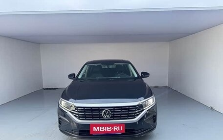 Volkswagen Passat B8 рестайлинг, 2023 год, 1 654 000 рублей, 2 фотография