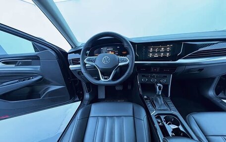 Volkswagen Passat B8 рестайлинг, 2023 год, 1 654 000 рублей, 12 фотография