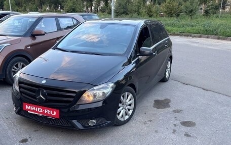 Mercedes-Benz B-Класс, 2012 год, 799 000 рублей, 2 фотография