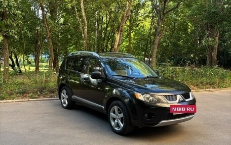 Mitsubishi Outlander III рестайлинг 3, 2008 год, 1 300 000 рублей, 6 фотография