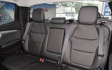 Isuzu D-Max, 2026 год, 5 170 000 рублей, 18 фотография