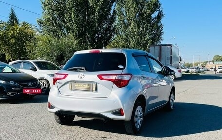 Toyota Vitz, 2018 год, 859 000 рублей, 6 фотография