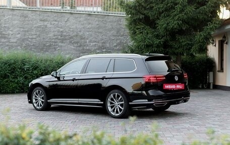 Volkswagen Passat B8 рестайлинг, 2017 год, 2 150 000 рублей, 4 фотография