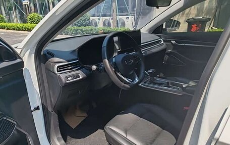 Geely Emgrand, 2022 год, 1 054 000 рублей, 9 фотография