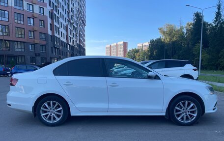 Volkswagen Jetta VI, 2018 год, 1 260 000 рублей, 3 фотография