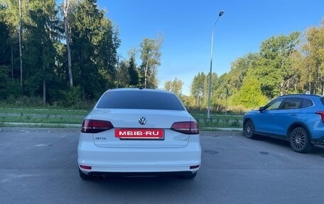 Volkswagen Jetta VI, 2018 год, 1 260 000 рублей, 4 фотография
