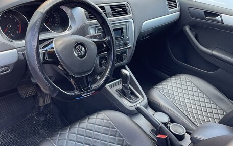 Volkswagen Jetta VI, 2018 год, 1 260 000 рублей, 10 фотография