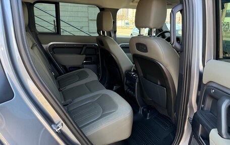Land Rover Defender II, 2020 год, 4 500 000 рублей, 21 фотография