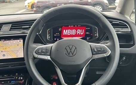Volkswagen Touran III, 2023 год, 1 200 000 рублей, 6 фотография