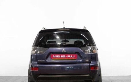Mitsubishi Outlander III рестайлинг 3, 2008 год, 999 000 рублей, 6 фотография