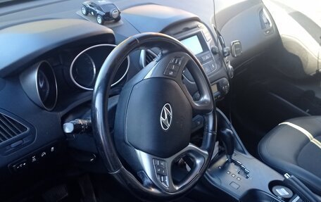 Hyundai ix35 I рестайлинг, 2014 год, 1 300 000 рублей, 1 фотография