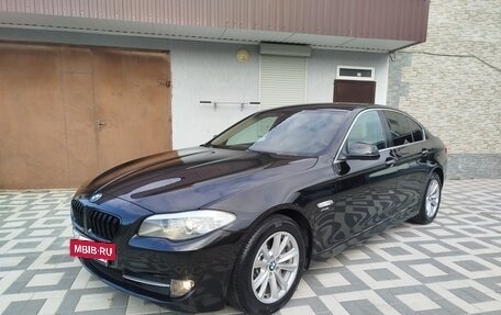 BMW 5 серия, 2011 год, 2 050 000 рублей, 28 фотография