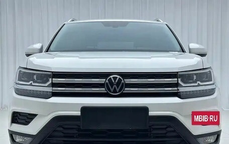 Volkswagen Tharu, 2023 год, 1 840 600 рублей, 2 фотография