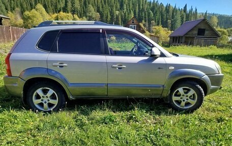 Hyundai Tucson III, 2007 год, 700 000 рублей, 4 фотография