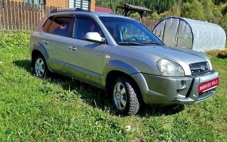 Hyundai Tucson III, 2007 год, 700 000 рублей, 5 фотография