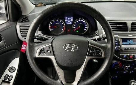 Hyundai Solaris II рестайлинг, 2015 год, 1 150 000 рублей, 16 фотография