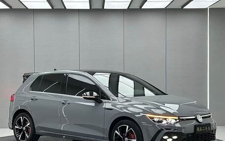Volkswagen Golf VIII, 2021 год, 2 000 000 рублей, 1 фотография