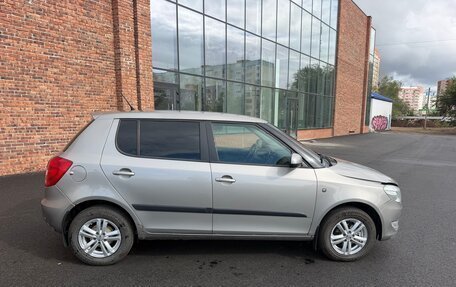 Skoda Fabia II, 2013 год, 295 000 рублей, 3 фотография