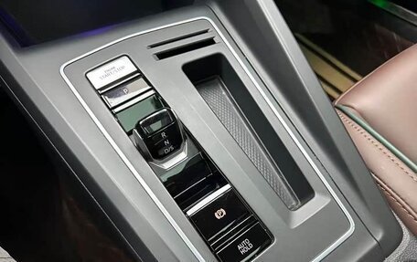 Volkswagen Golf VIII, 2021 год, 2 000 000 рублей, 14 фотография