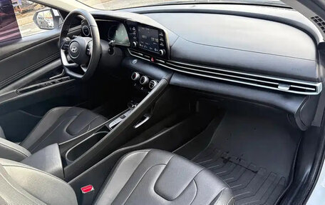 Hyundai Elantra, 2023 год, 1 310 000 рублей, 14 фотография
