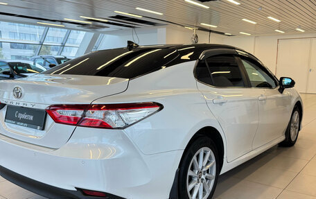 Toyota Camry, 2021 год, 2 812 000 рублей, 2 фотография