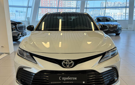 Toyota Camry, 2021 год, 2 812 000 рублей, 3 фотография