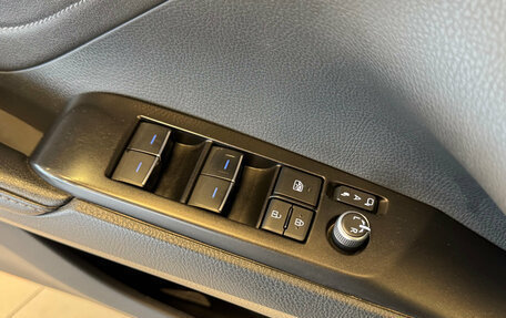 Toyota Camry, 2021 год, 2 812 000 рублей, 7 фотография