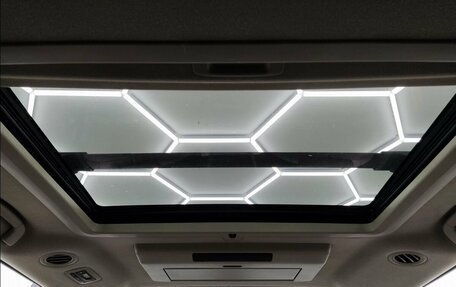 Toyota Sienna III, 2012 год, 2 500 000 рублей, 33 фотография