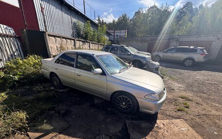 Toyota Carina, 1999 год, 150 000 рублей, 2 фотография