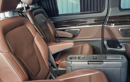 Mercedes-Benz V-Класс, 2017 год, 3 950 000 рублей, 11 фотография