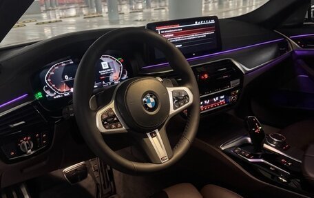 BMW 5 серия, 2020 год, 5 500 000 рублей, 24 фотография