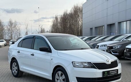 Skoda Rapid I, 2017 год, 1 290 000 рублей, 2 фотография